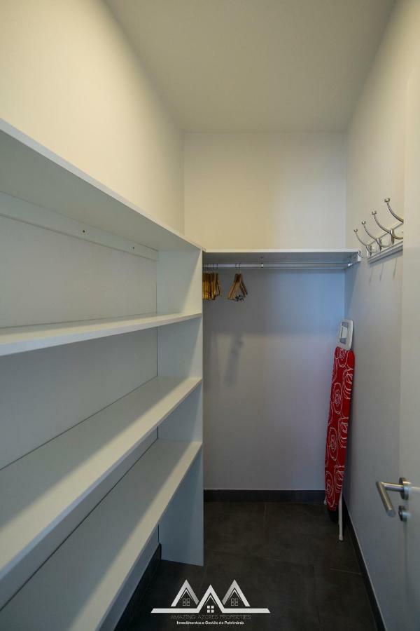 White House II Apartment Praia da Vitoria ภายนอก รูปภาพ