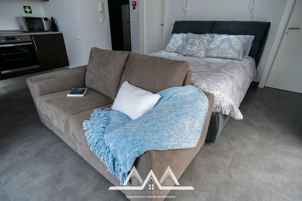 White House II Apartment Praia da Vitoria ภายนอก รูปภาพ