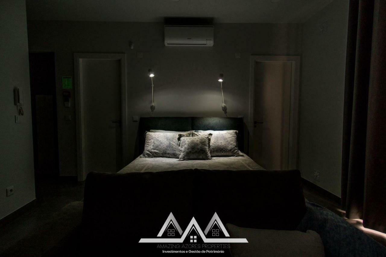 White House II Apartment Praia da Vitoria ภายนอก รูปภาพ
