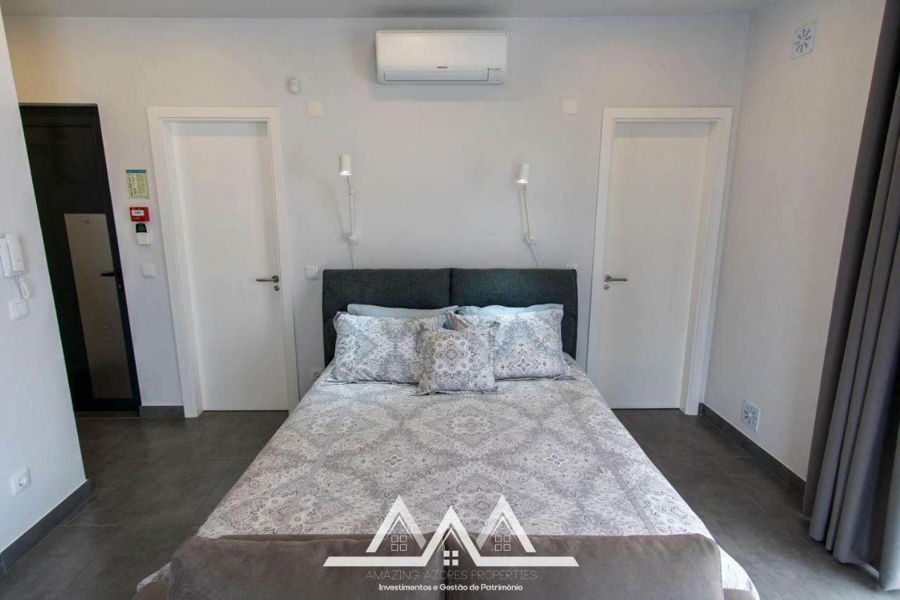 White House II Apartment Praia da Vitoria ภายนอก รูปภาพ