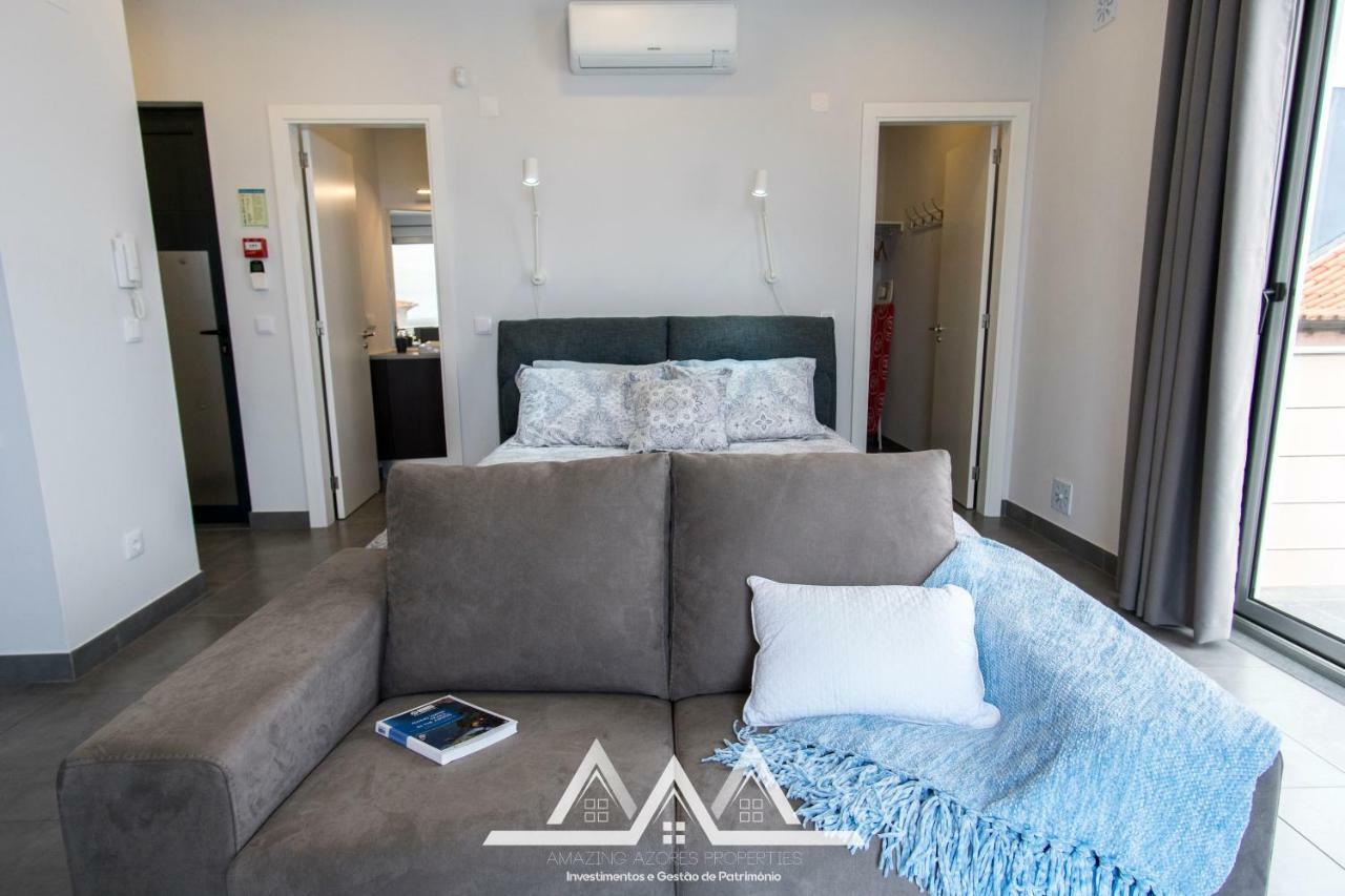 White House II Apartment Praia da Vitoria ภายนอก รูปภาพ
