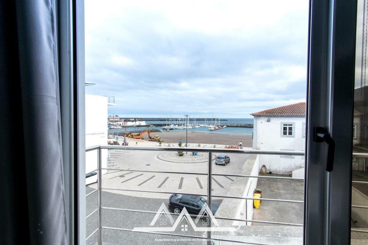 White House II Apartment Praia da Vitoria ภายนอก รูปภาพ