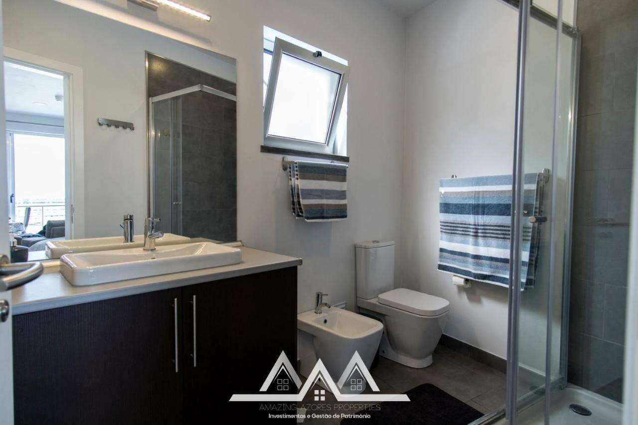 White House II Apartment Praia da Vitoria ภายนอก รูปภาพ